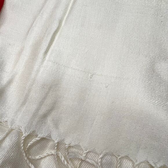 Two Pashmina Scarfs Red & Cream - Picture 3 of 9